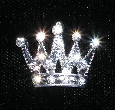 #14667 - Small Trimmed Crown Pin