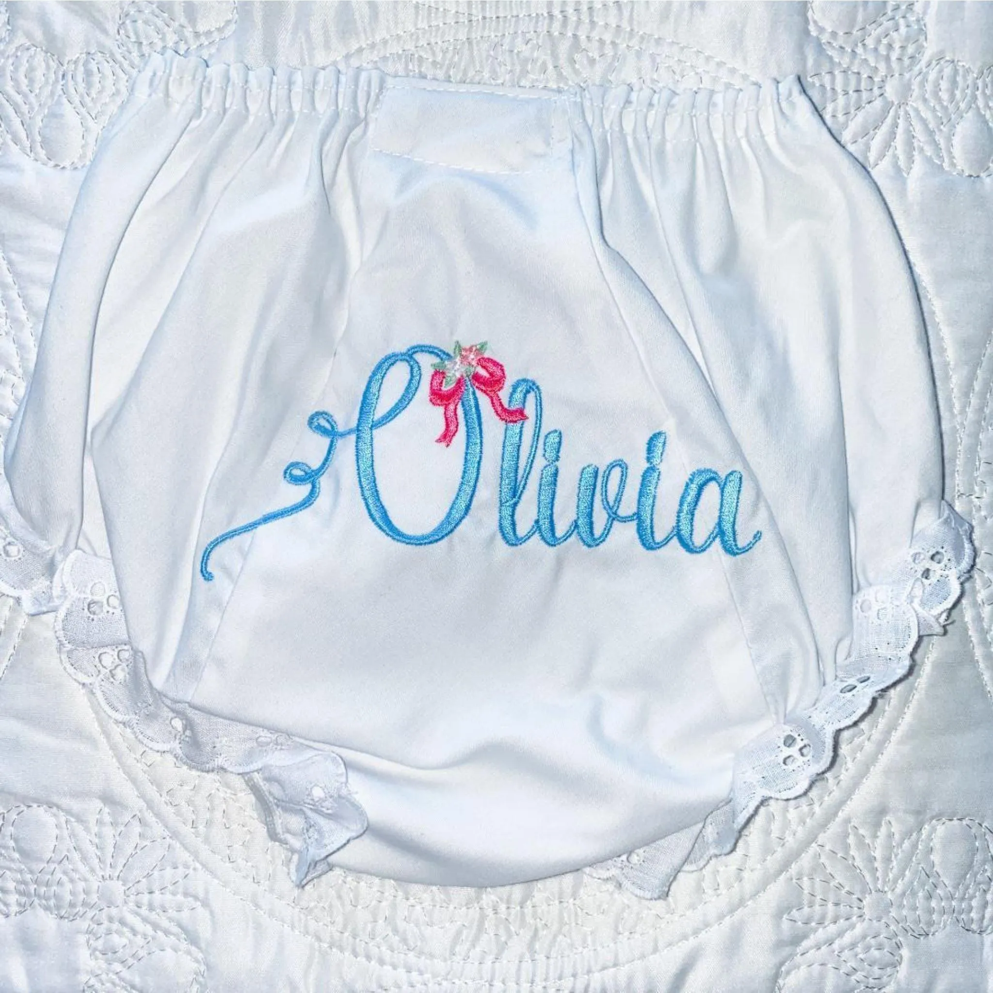 DAINTY BOW Font Bloomer
