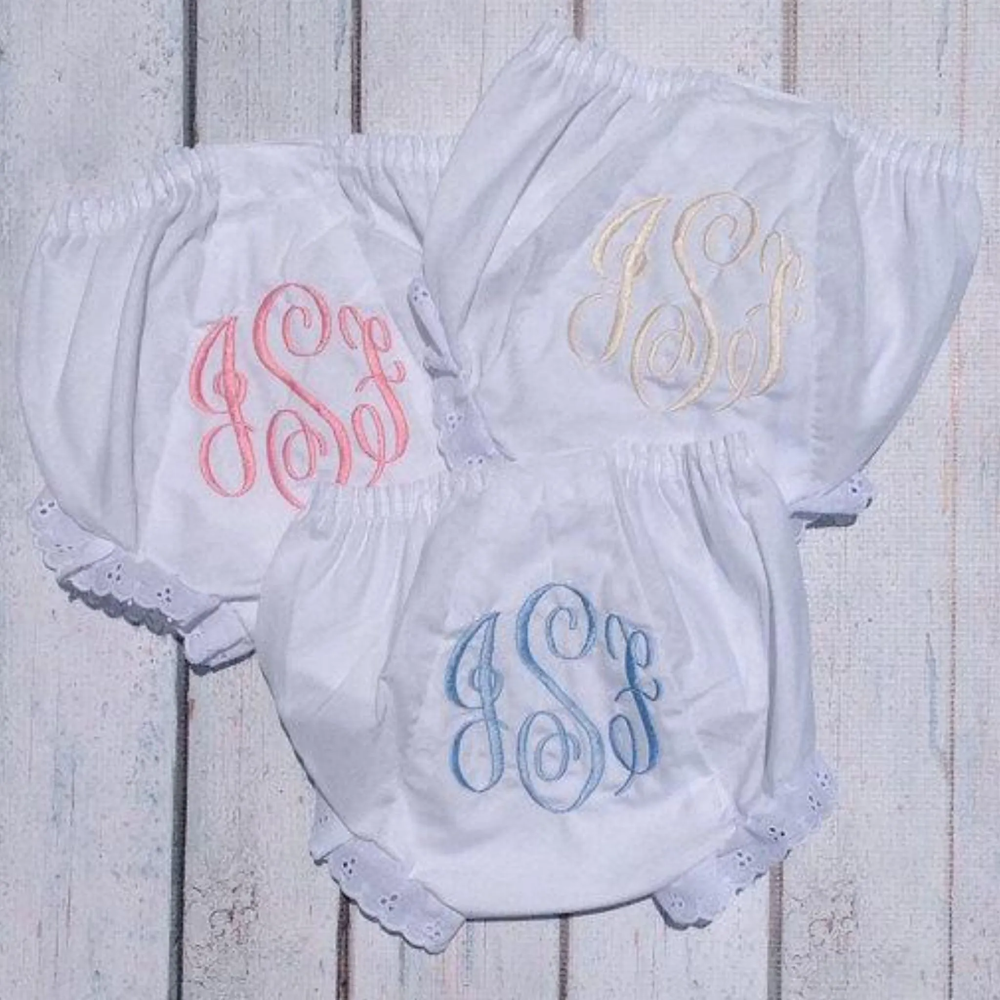 EMPIRE font Bloomer
