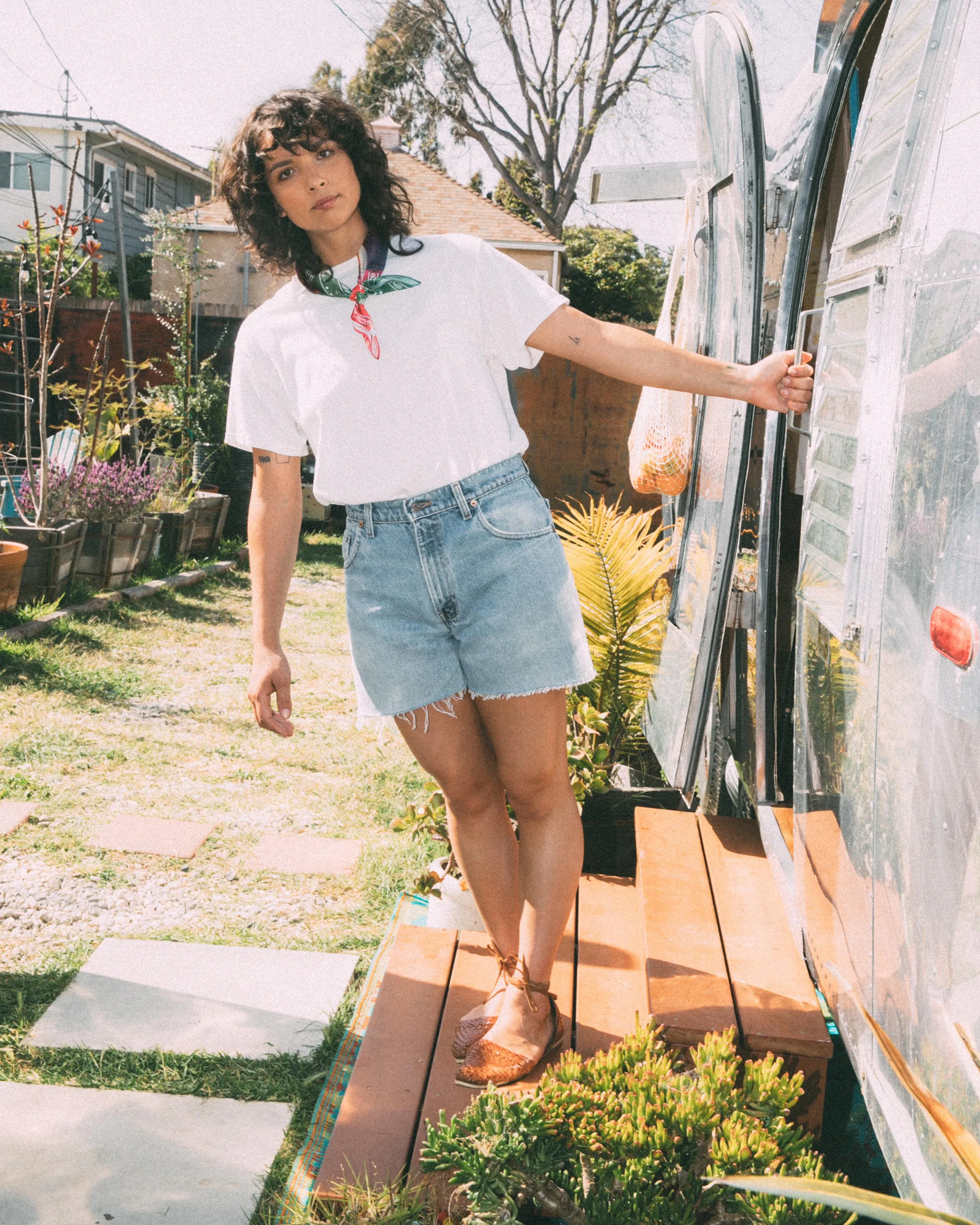 UNISEX FLEA MARKET TEE